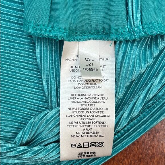 Free People Leah Twist Top in Pleated Teal Fabric, Size Large - Picture 14 of 14
